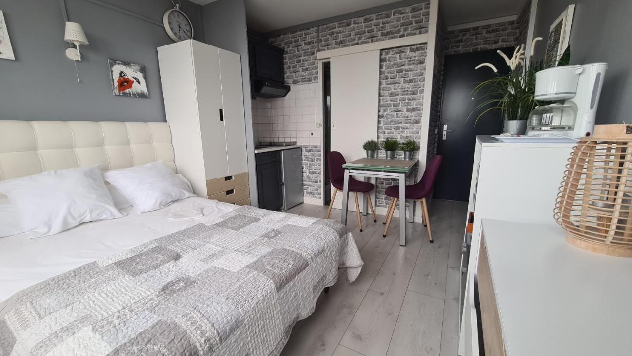 Le Tréport Residence Du Bord De Mer 9 Appartements Avec Une Vraie Vue Mer מראה חיצוני תמונה