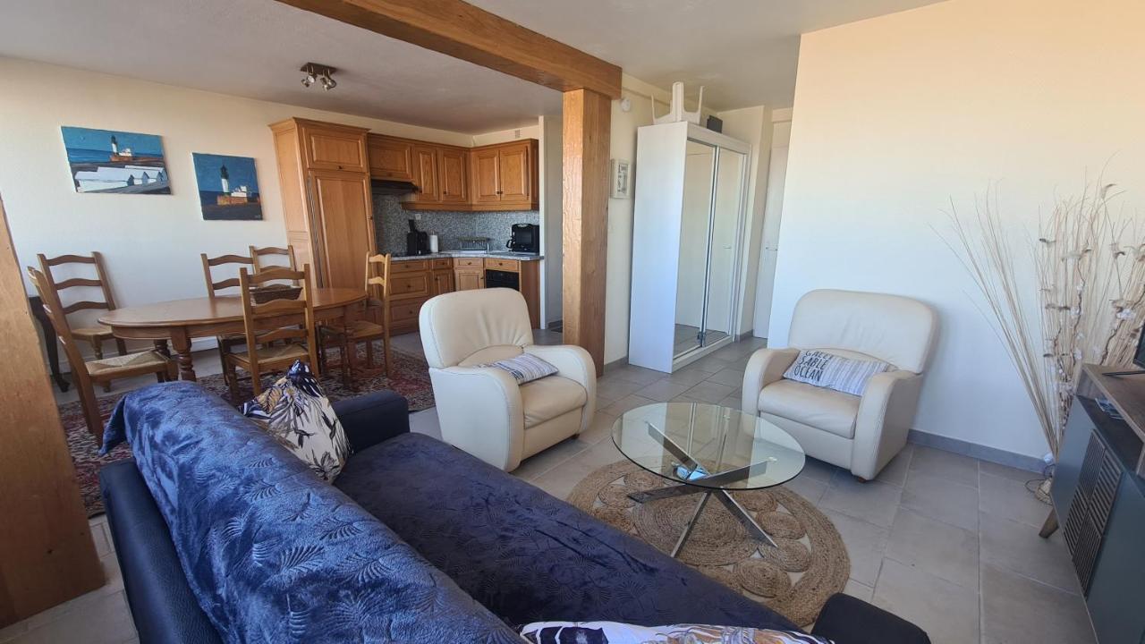 Le Tréport Residence Du Bord De Mer 9 Appartements Avec Une Vraie Vue Mer מראה חיצוני תמונה