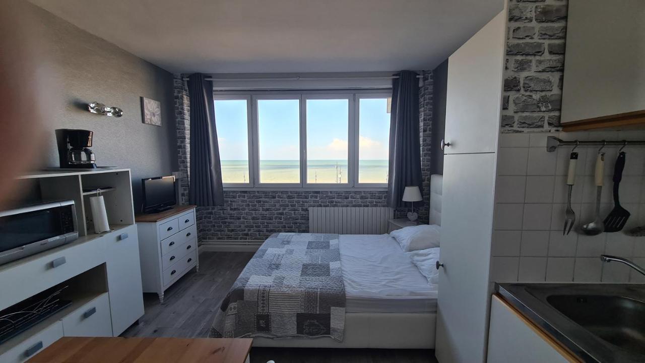 Le Tréport Residence Du Bord De Mer 9 Appartements Avec Une Vraie Vue Mer מראה חיצוני תמונה
