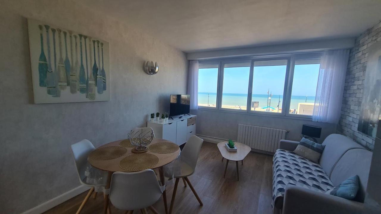 Le Tréport Residence Du Bord De Mer 9 Appartements Avec Une Vraie Vue Mer מראה חיצוני תמונה