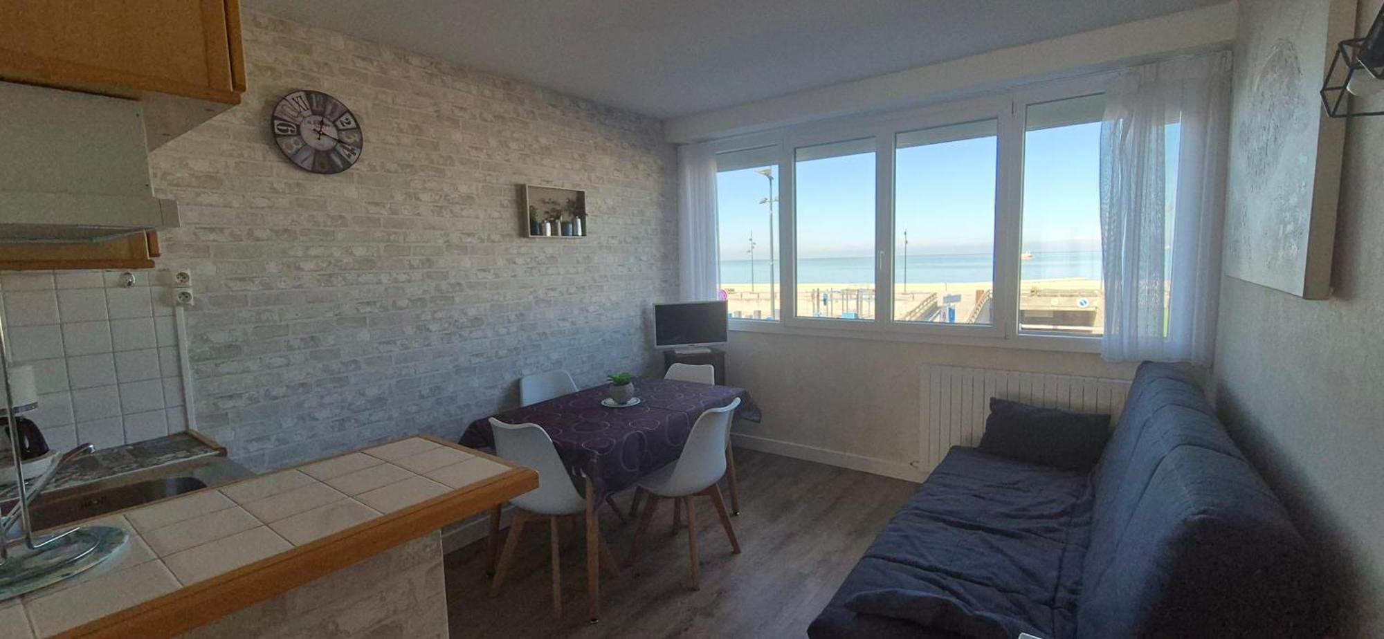 Le Tréport Residence Du Bord De Mer 9 Appartements Avec Une Vraie Vue Mer מראה חיצוני תמונה