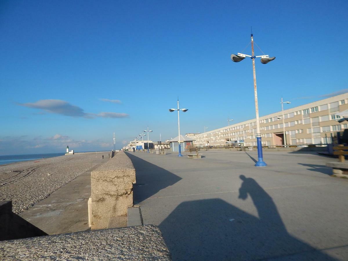 Le Tréport Residence Du Bord De Mer 9 Appartements Avec Une Vraie Vue Mer מראה חיצוני תמונה