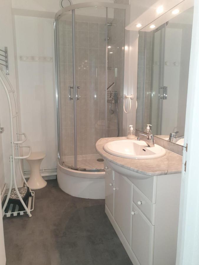 Le Tréport Residence Du Bord De Mer 9 Appartements Avec Une Vraie Vue Mer מראה חיצוני תמונה